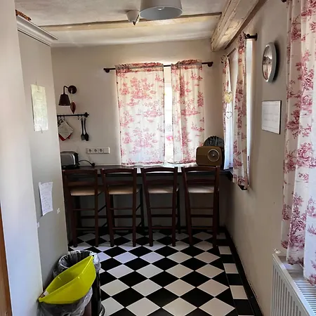 Schwarzer Kater Holiday home