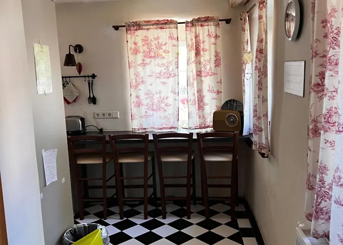 Schwarzer Kater Holiday home